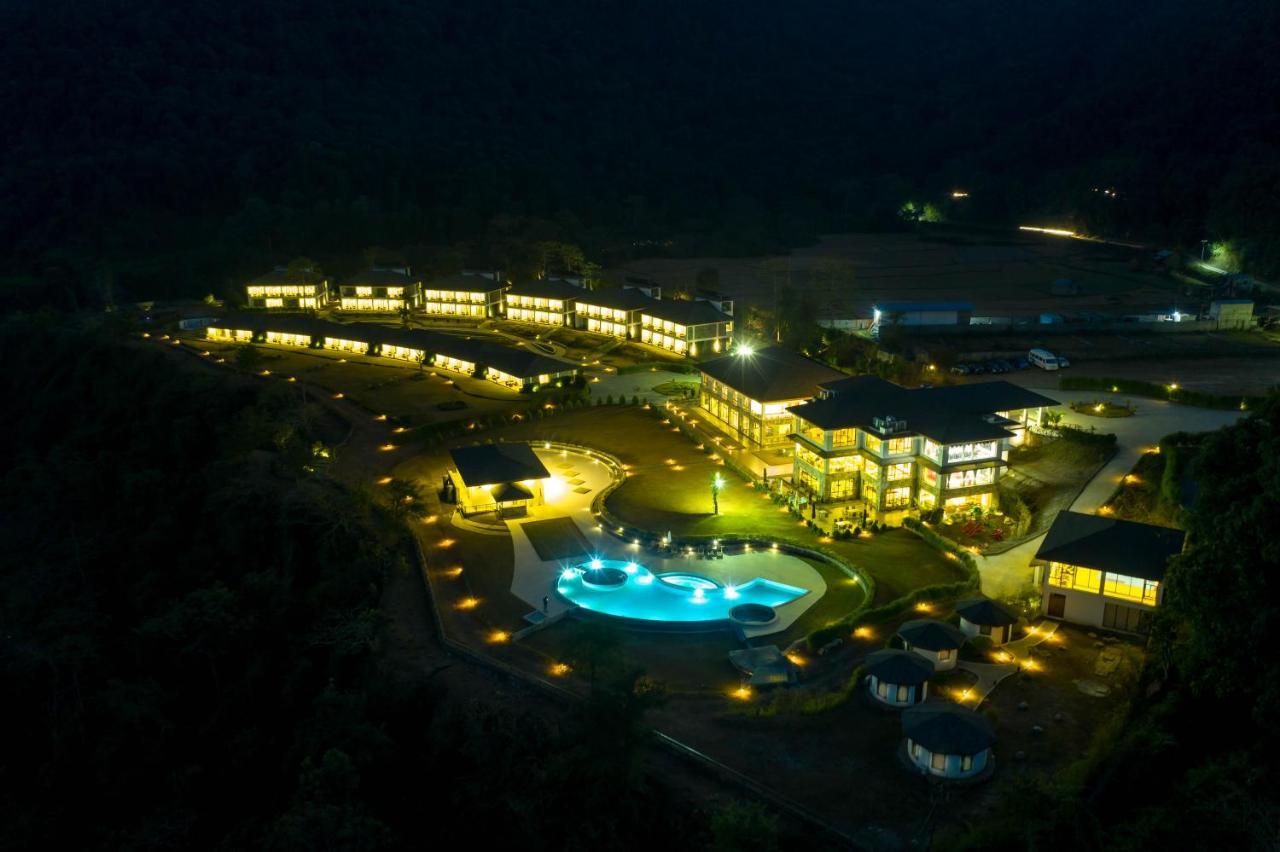 Mountain Glory Forest Resort Pokhara Eksteriør billede